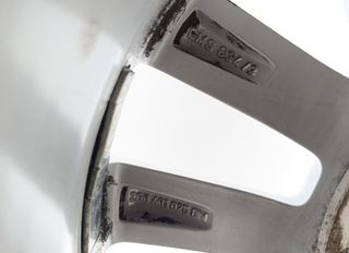 Llanta volkswagen 3g0601025bm passat 2379933