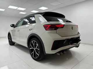 Volkswagen T-Roc R 2023