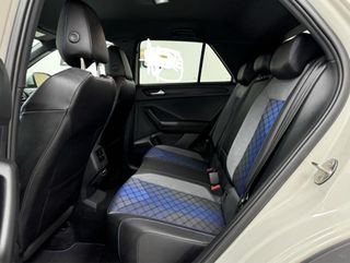 Volkswagen T-Roc R 2023