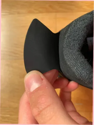 Jordan 4 Retro Red Thunder 37.5