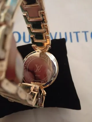 Reloj Louis Vuitton Dorado y Blanco Monogram