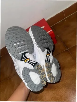 Nike Air Max Plus TN Blancas Talla 43