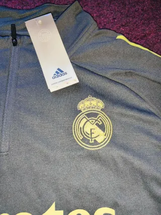 Chándal Real Madrid Adidas 2025/26 Gris Dorado