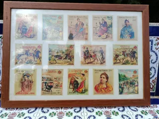 Cuadro Colección Etiquetas Vinos Antiguas