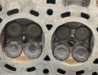 Culata 1kr peugeot 107 1.0 cat 136323