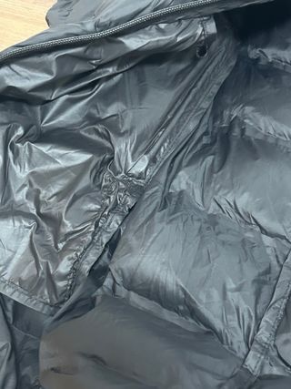 Chaqueta Zara acolchada capucha negra T.M