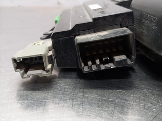 MANDO ELEVALUNAS DELANTERO IZQUIERDO VOLVO S80 BE