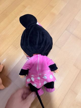 Muñeca Bebé Llorón Rosa Lunares