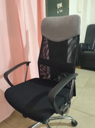 Silla de oficina ergonómica