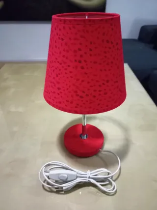 Lámpara de mesa Roja moteada
