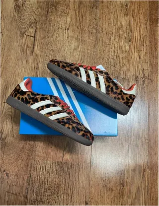 Adidas Samba OG Leopardo Rojo Talla 40