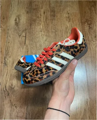 Adidas Samba OG Leopardo Rojo Talla 40