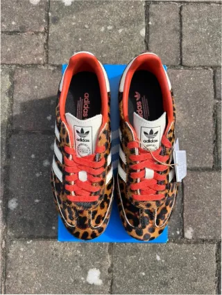 Adidas Samba OG Leopardo Rojo Talla 38