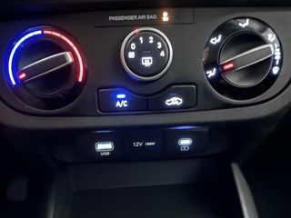 Hyundai i10 1.0 MPI 66CV Essence