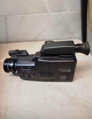 Cámara de vídeo negra