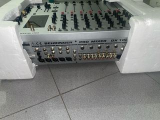 •MIXER BEHRINGER DX1000. Nueva y apenas sin uso