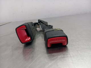 ENGANCHE CINTURON TRASERO IZQUIERDO TOYOTA YARIS