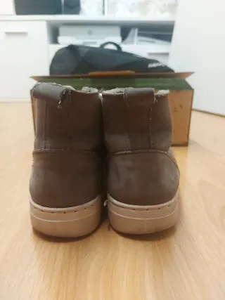 Zapatillas Natural World grises