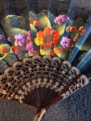 3 ventagli donna mai usati