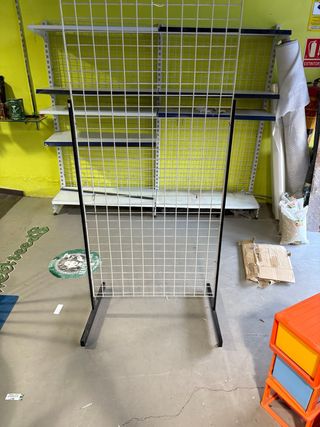 Rejilla expositora metálica 89x200