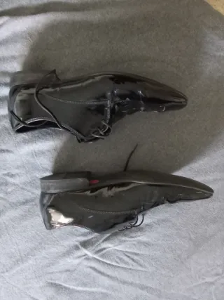 Zapatos charol Zara Talla 43