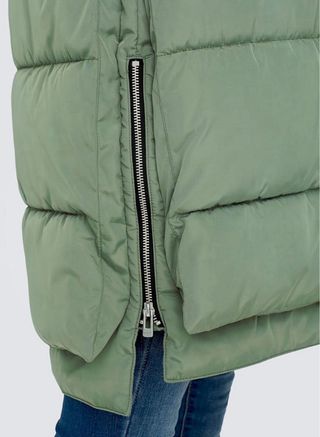 Abrigo ONLY verde Talla M (grande, casi L)