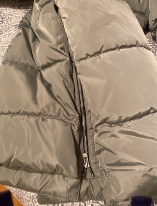 Abrigo ONLY verde Talla M (grande, casi L)