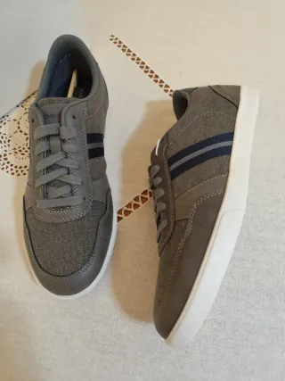 Zapatillas Geox Talla 41 Verde y Marrón