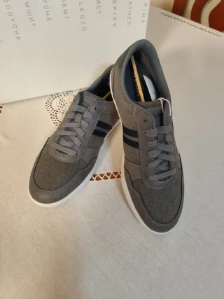 Zapatillas Geox Talla 41 Verde y Marrón