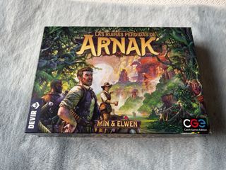 Arnak Juego de Mesa Caja con Inserto