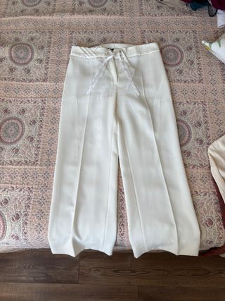 Pantalón blanco elegante