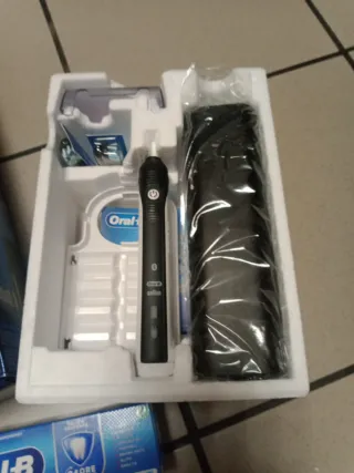 Oral-B Smart 4 Black Edition