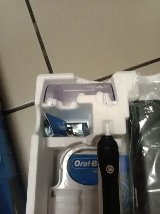 Oral-B Smart 4 Black Edition