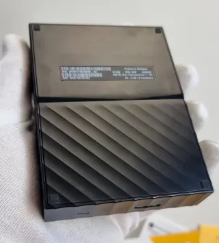 Disco Duro Externo 4TB WD My Passport PERFECTO R17