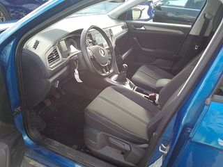 Volkswagen T-Roc   Advance R-Line 1.0 TSI 81kW (110CV)