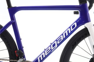 Megamo Pulse Elite AXS 12V (carretera) t.54 Reacondicionada