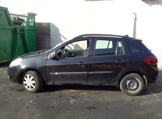 Renault 529803 8200586844 piloto tras der clio iii