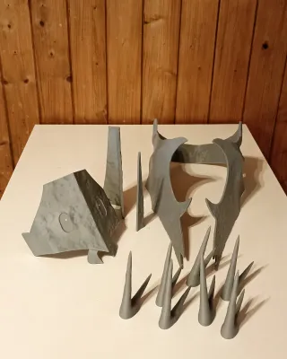 Corona Nazgûl Rey Brujo LOTR Kit Monta y Pinta