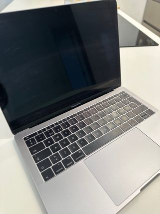 MacBook Pro en perfecto estado (2017. 2,3 GHz i5)