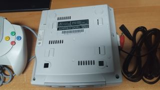 Consola Dreamcast con gdemu y mando