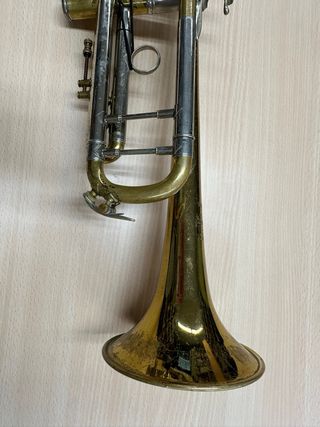 Trompeta Bach Stradivarius Mont Vernon
