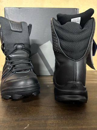 Botas talla 39 1/3 ADIDAS GSG 9.2. COD3