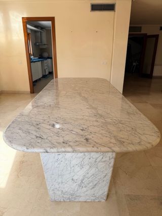 Mesa de mármol diseño vintage