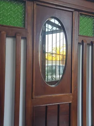 Mueble de entrada madera y cristal