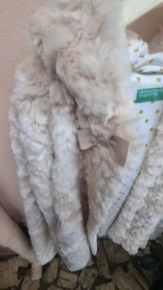 Pellicciotto Benetton 11-12 anni beige