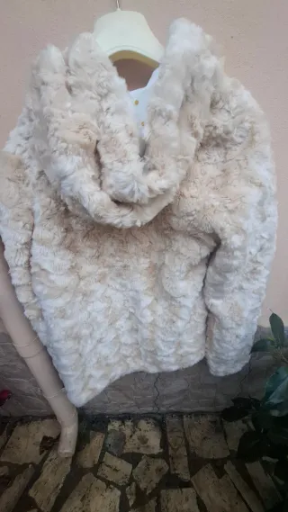 Pellicciotto Benetton 11-12 anni beige