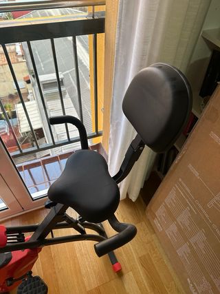 Bicicleta Estática Plegable Roja