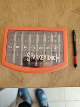 Trapano elettrico INGCO con inserti