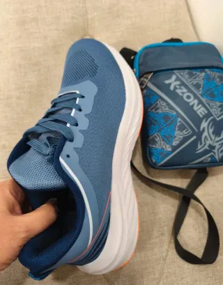 Zapatillas deportivas azules con bolso X-Zone