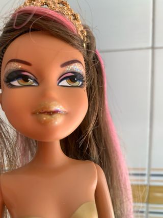 Muñeca BRATZ STUNNERZ JASMIN NRFB
